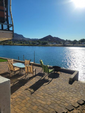 Riverfront Escape with boat dock!